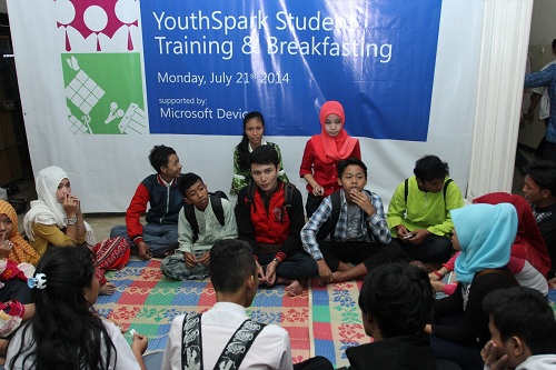 Microsoft Adakan Pelatihan  Coding untuk Siswa dan Guru